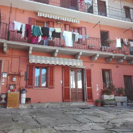 La Casa Di Nuvola Apartman Massino Visconti Kültér fotó
